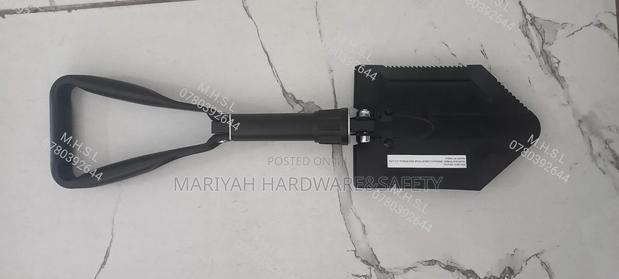 Foldable Shovel - main view