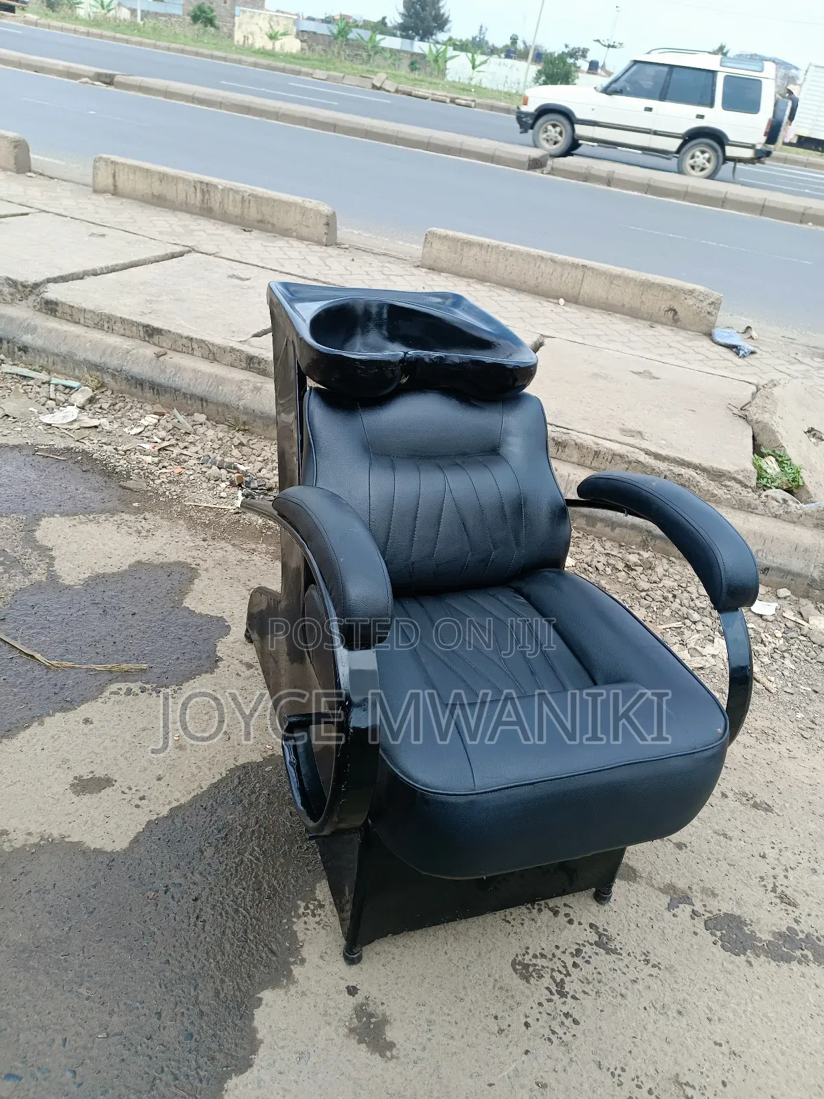 Sink Chair, Black