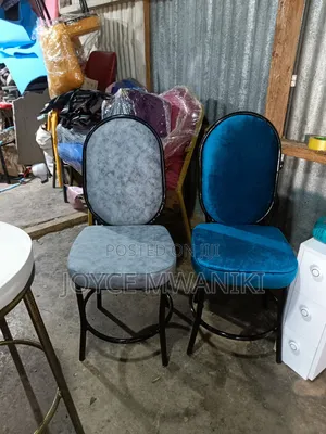 Manicure Seat, Unique Design 