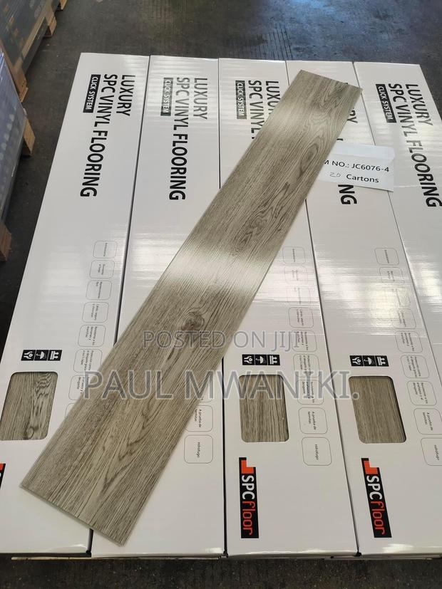 Luxury Spc Vinyl Flooring - main view