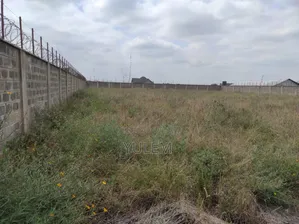 1 Acre Land for Sale in Mlolongo