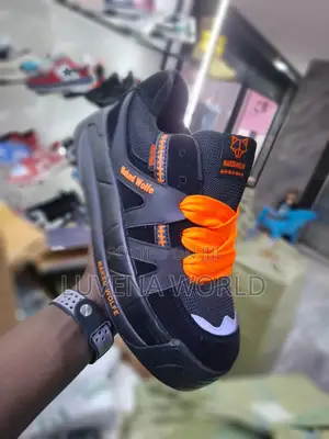 Naked Wolf Sneakers