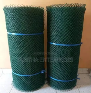 Pourtly Plastic Wire Mesh