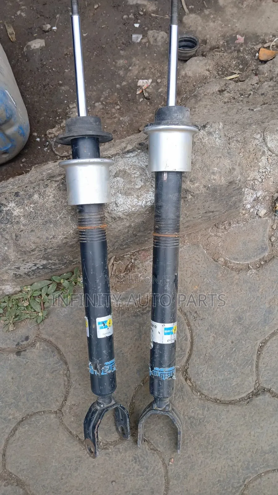 Mercedes Benz W211 Adjustable Front Shocks