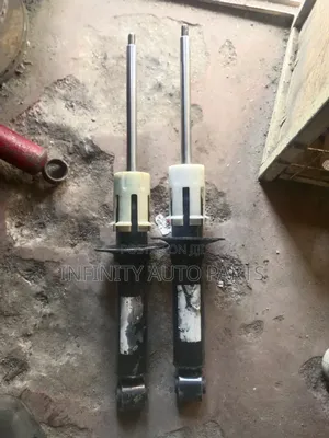 Volkswagen Touareg 7p Rear Shock
