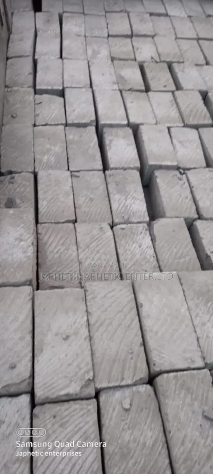 Mawe Ya Ndarugo Thika/Machine Cut Stones