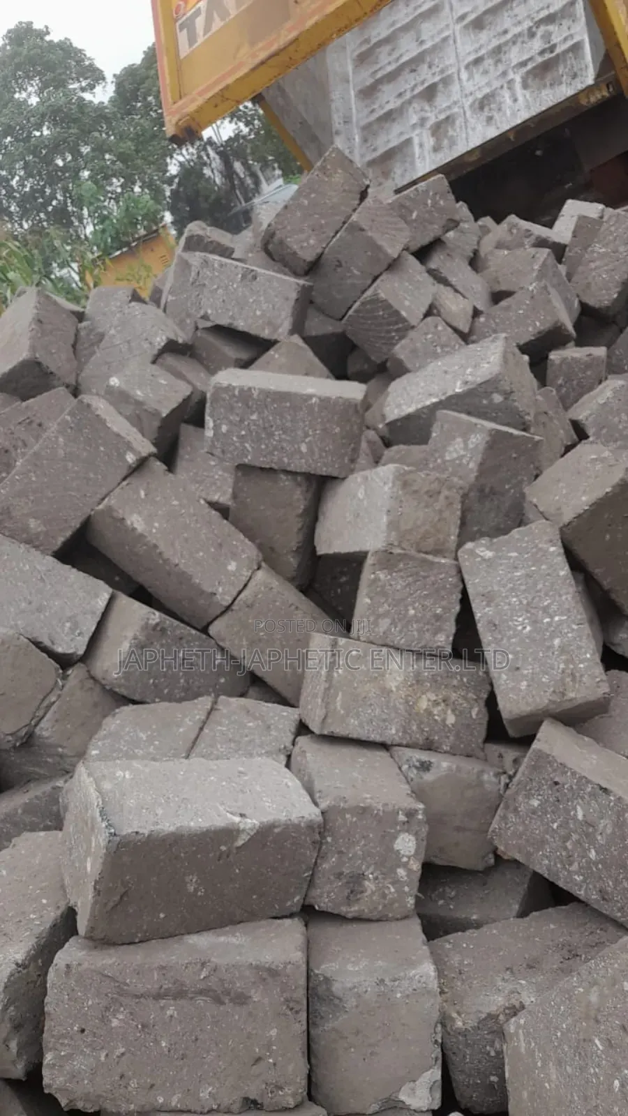 Thika Stones/Ndarugo Machine Cut Stones Π