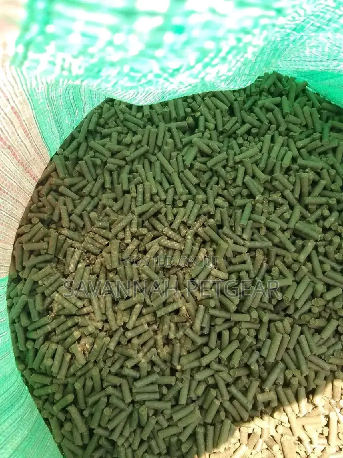 Lucerne Alfalfa Meal and Pellets - 100kg
