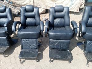 Barber Chair - thumbnail 2