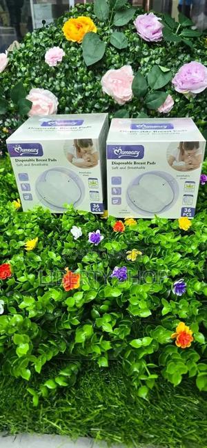 36 Pieces Disposable Breast Pads - thumbnail 2