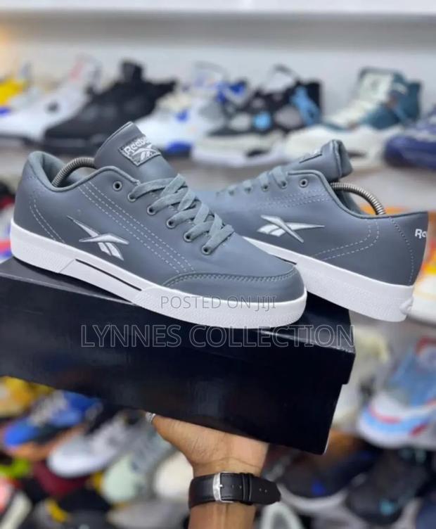 Reebok Classic Sneakers - thumbnail 3