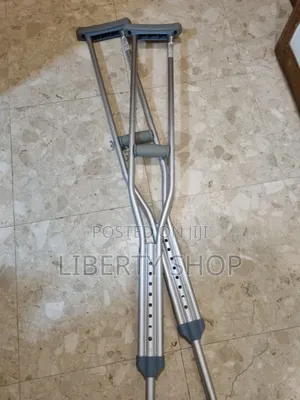 Armpit Walking Aid Crutches