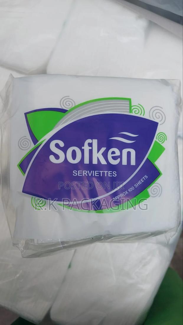 18pkts Serviettes White - main view