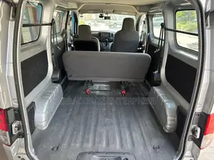 Nissan Caravan 2018 Silver