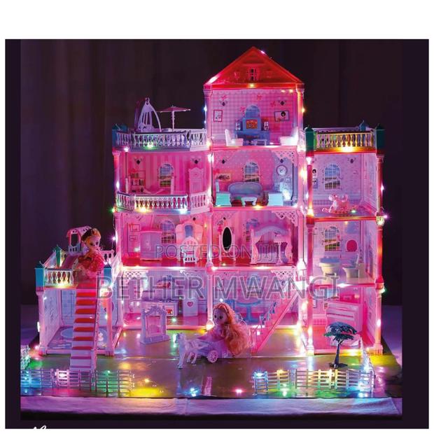 Large Doll House In Kenya - main view