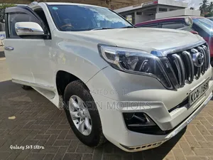Toyota Land Cruiser Prado 2011 White