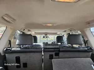 Toyota Land Cruiser Prado 2011 White
