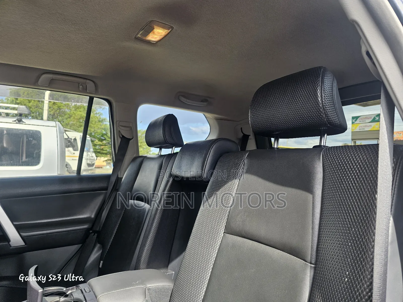 Toyota Land Cruiser Prado 2011 White