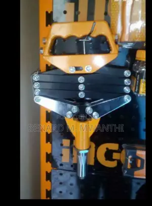 Folding Hand Riveting Gun