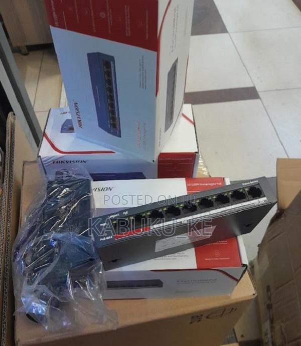 Hikvision 8-Port Poe Switch DS-3E0109P-E/M(B) Full POE