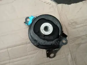 Honda Vezel Engine Mount for Right Hand Side