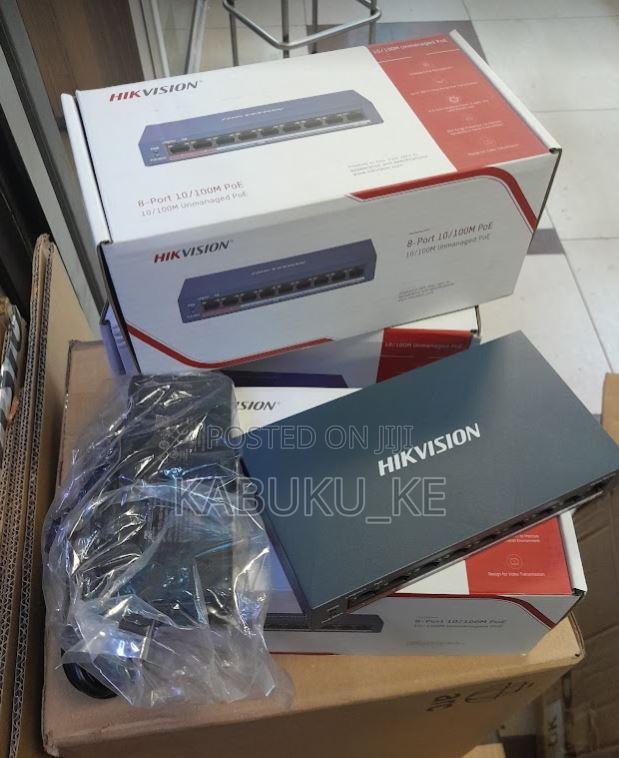 8 Ports Hikvision Poe Switch - main view