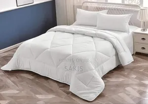 Queen Size [5*6] White Duvet With 1 Bedsheet, 2 Pillow Cases