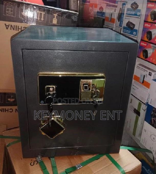 Intelligent Safety Safe With Fingerprint Access Locks