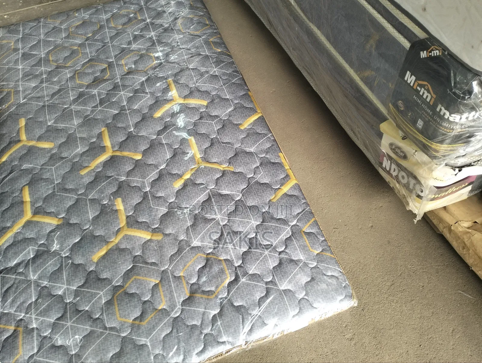 Fanya Bed Ikue Soft! 4*6 Mattress Toppers/Camping Mattresses