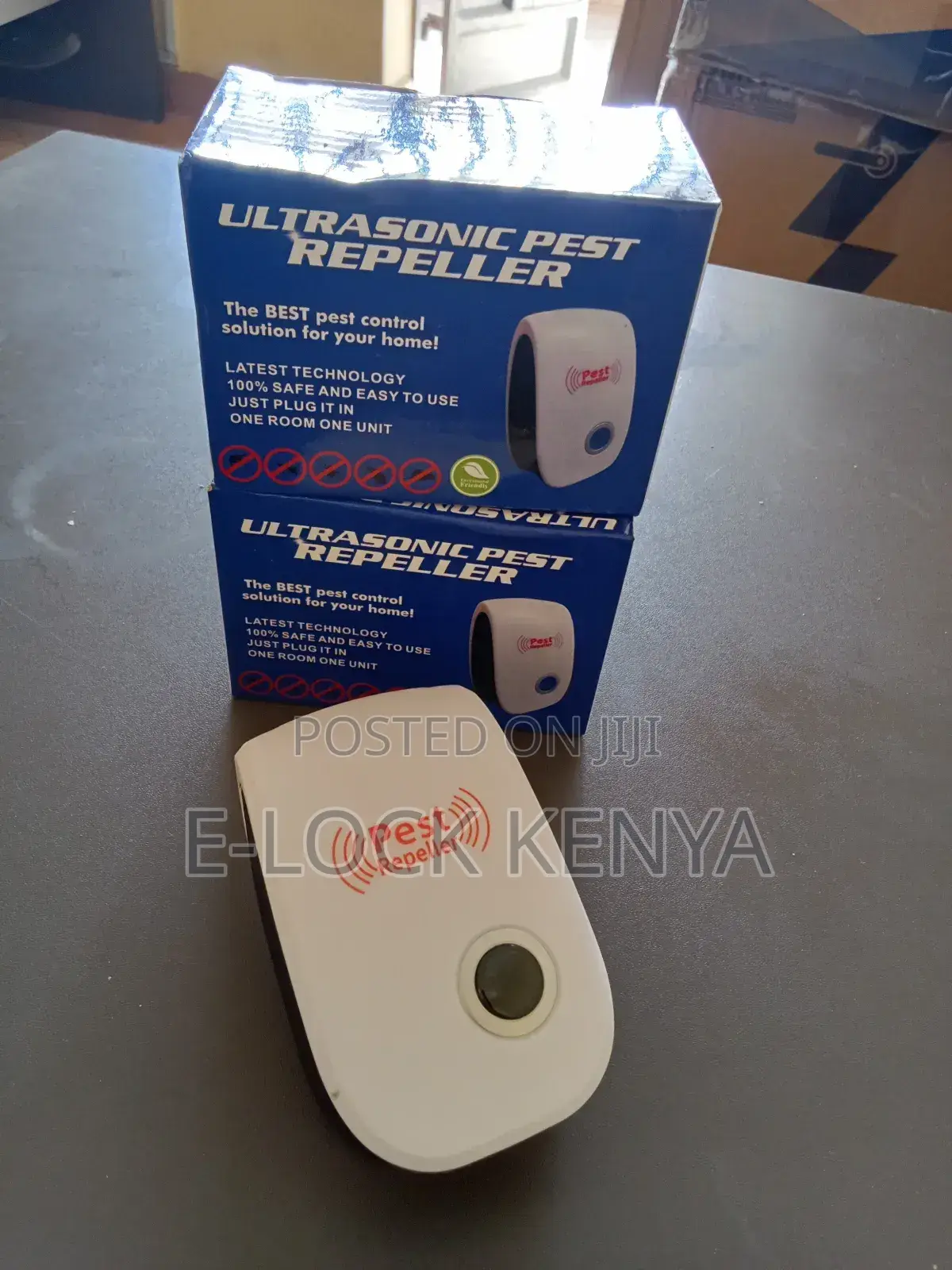 Powerful Ultrasonic Pest Repeller