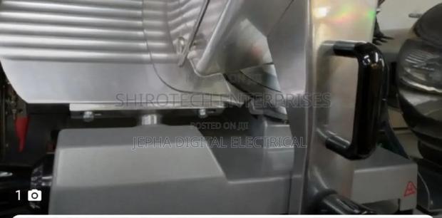 Bread Slicer Machine - main view