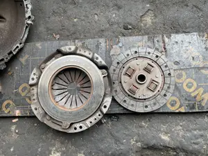 Clutch and Pressure Plate for 5a Manual and 4a,5e,4e