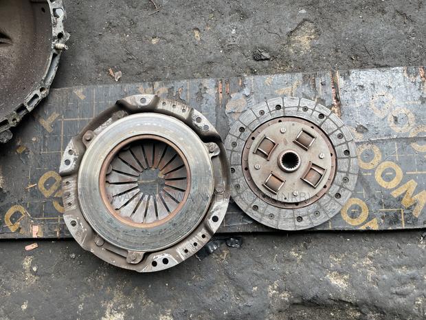 Clutch and Pressure Plate for 5a Manual and 4a,5e,4e - thumbnail 4