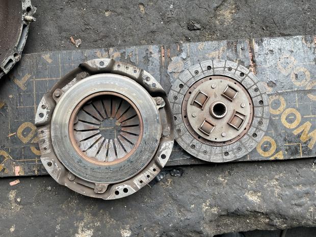 Clutch and Pressure Plate for 5a Manual and 4a,5e,4e - thumbnail 3