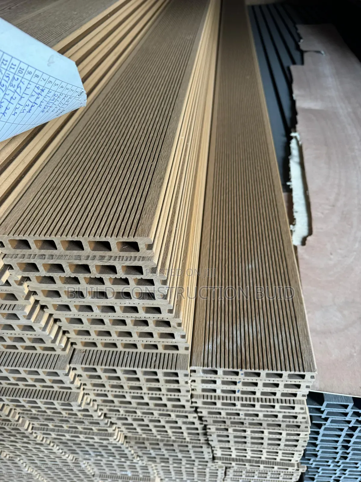 WPC Decking Flooring/Outdoor Flooring