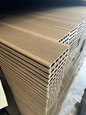 WPC Decking Flooring/Outdoor Flooring
