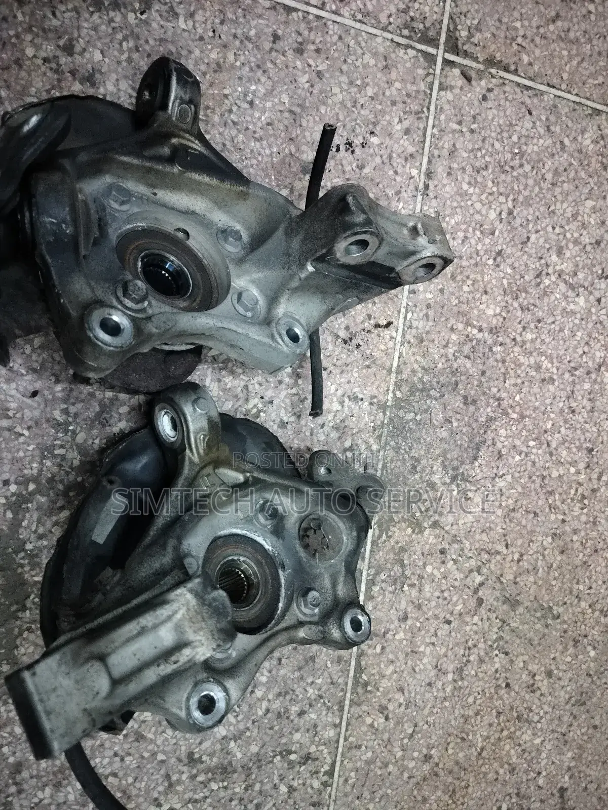Toyota Prius Hybrid ZVW30 2010 Front Hub