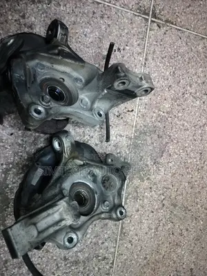 Toyota Prius Hybrid ZVW30 2010 Front Hub