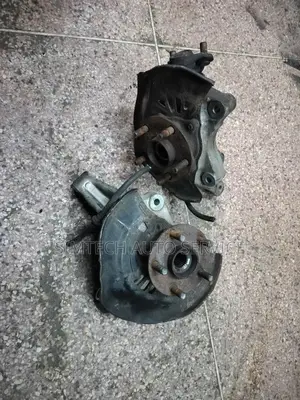Toyota Prius Hybrid ZVW30 2010 Front Hub