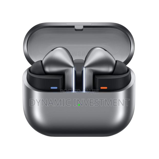 Samsung Galaxy Buds 3 Pro Earbuds - main view