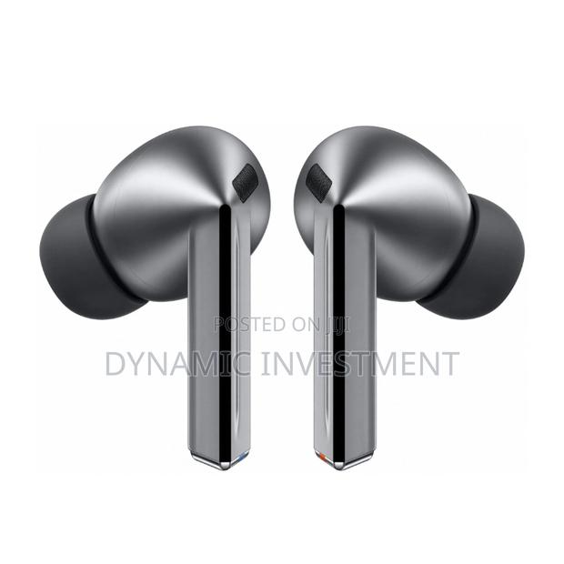 Samsung Galaxy Buds 3 Pro Earbuds - thumbnail 3