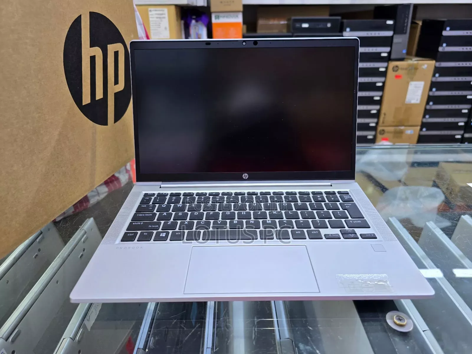 New Laptop HP 630 8GB AMD Ryzen 5 SSD 256GB