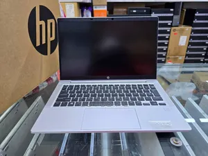 New Laptop HP 630 8GB AMD Ryzen 5 SSD 256GB