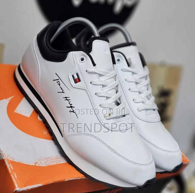 Tommy Hilfiger Smart Casual