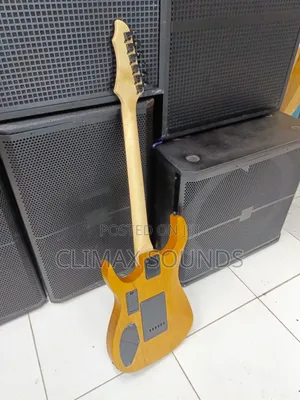 Active Solo Guitar Ibanez 6 Strings,