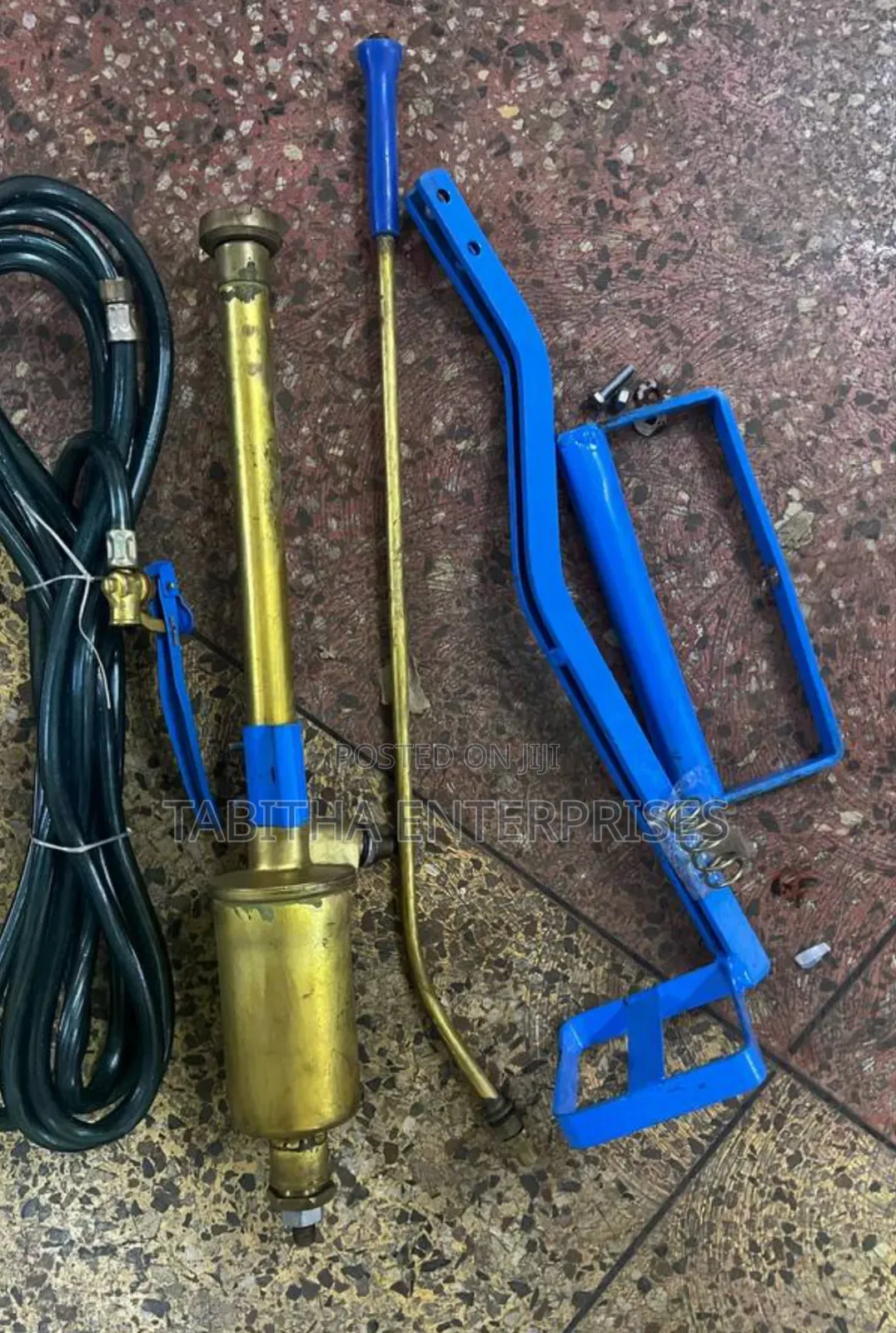 Cattle Pump 440
