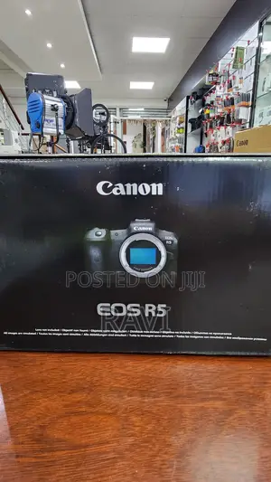 Canon R5 Body