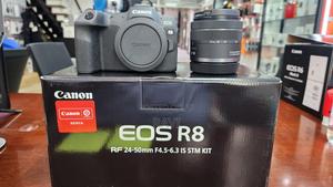 Canon R8 Kit Mirrorless Camera - main view