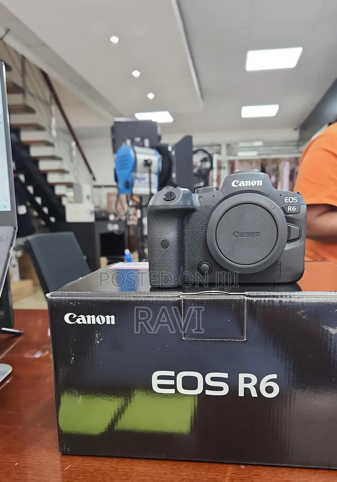 Canon R6 Body