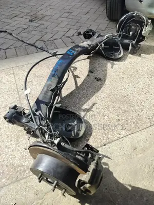 Toyota Noah Hybrid Rear Axle Muligoti